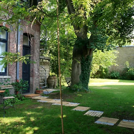 Au Coeur Du Jardin Lille